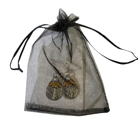 Dangle Earrings Silver Tone Teardrop Floral Yellow Enamel & Faux Pearl Gift Bag - Picture 7 of 7